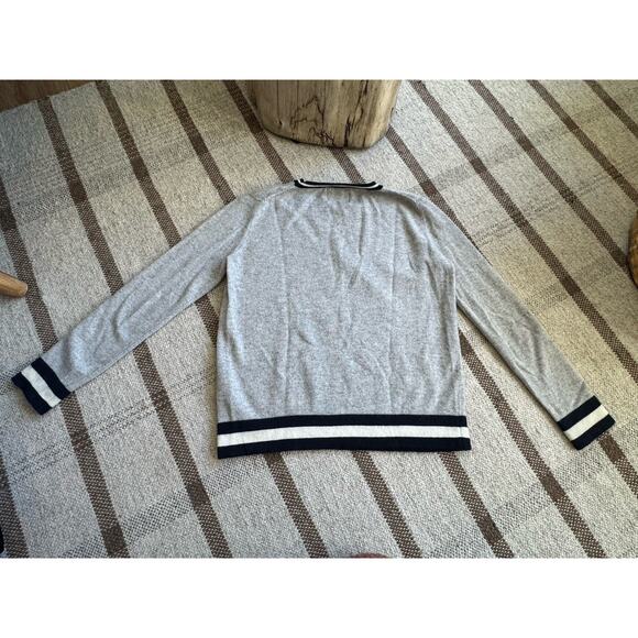 Jumper 1234 Cashmere Crew Neck Stripe Sweater Women’s Small 2 Gray Blue White - Picture 9 of 9